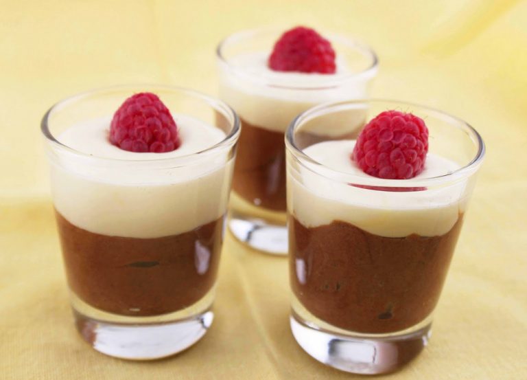 Mousse de chocolate ao creme de macadâmia