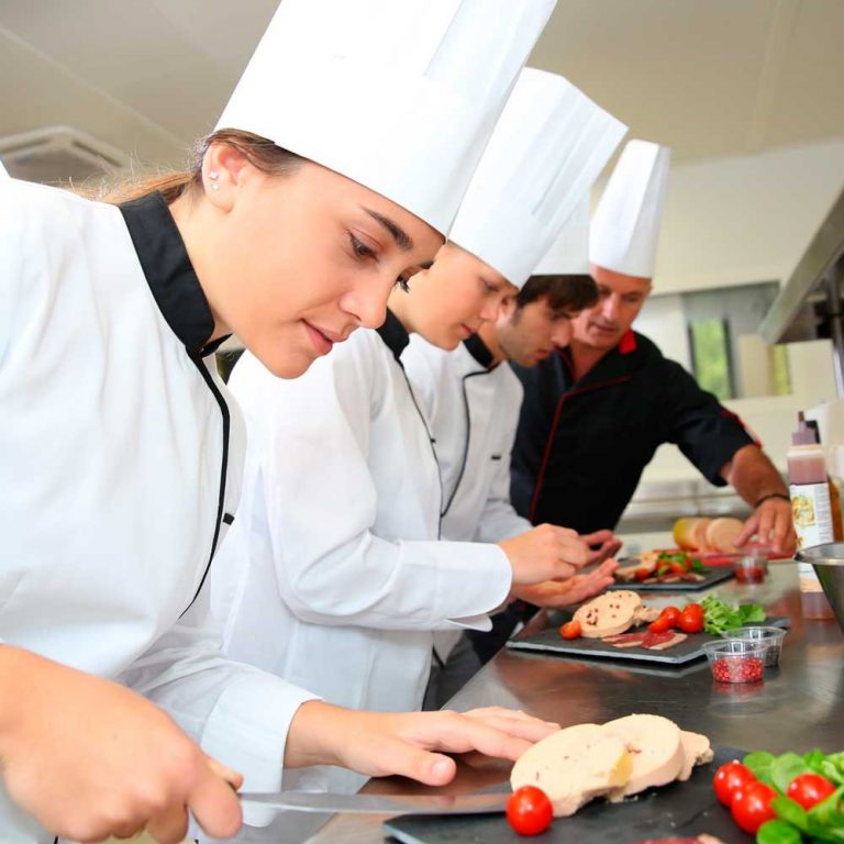 13.05: DIA DO CHEFE DE COZINHA