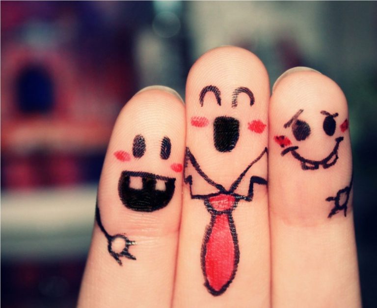 FELIZ DIA DO ABRAÇO!!!!!! Saiba os benefícios e doe abraços.